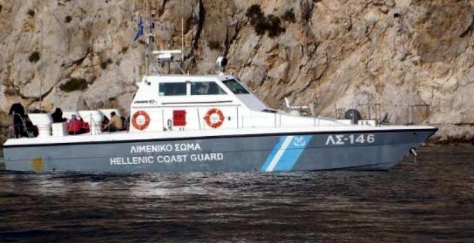 Ege Denizi'nde umut yolcuları ölümden döndü