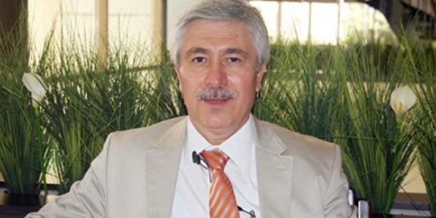 Ege Üniversitesi eski Rektörüne yakalama kararı!