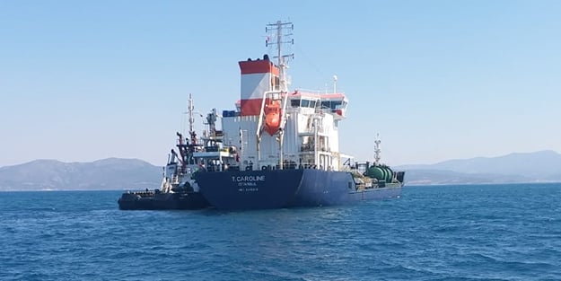 Ege'de korkutan olay! Akaryakıt gemisi bir anda...