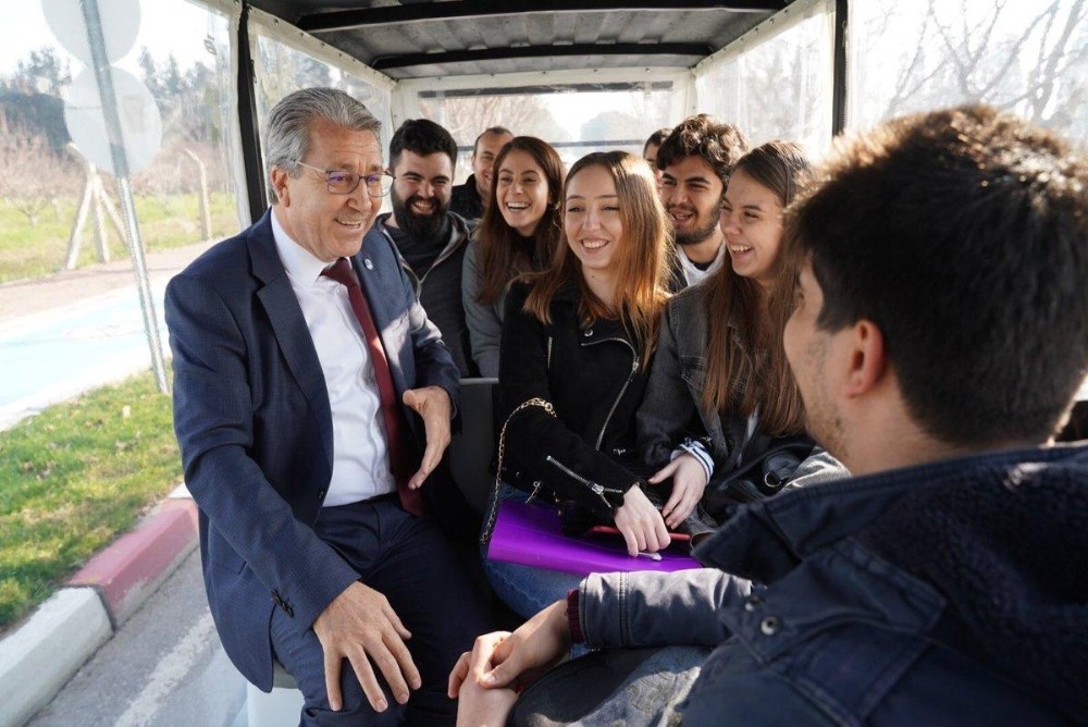 Ege’de yerli üretim elektrikli araçlar deneme seferlerine başladı 