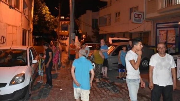 Ege'deki depreminin ardından önemli uyarı