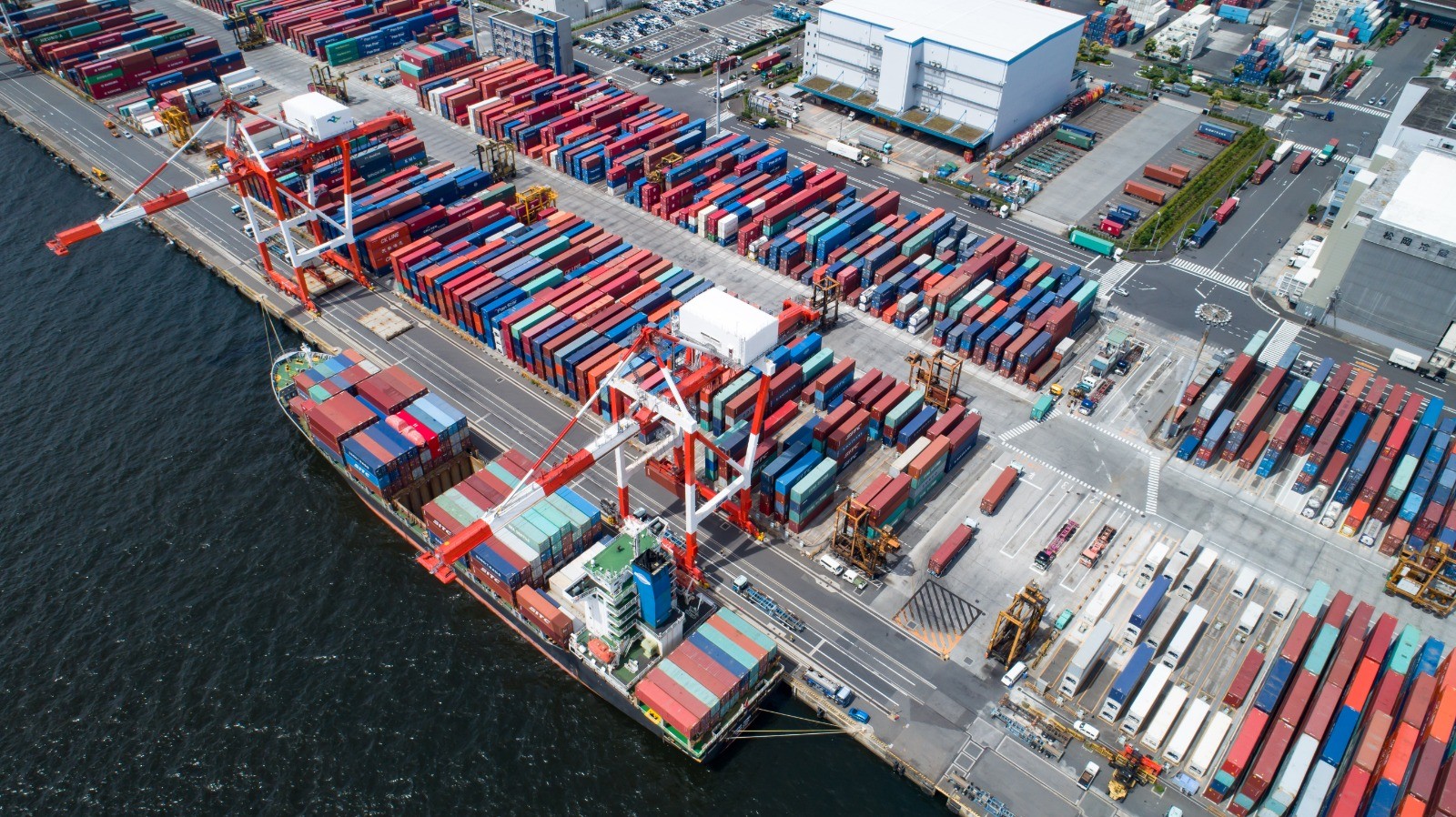 Egeli ihracatçılar 2023 yılına yüzde 5 artışla girdi