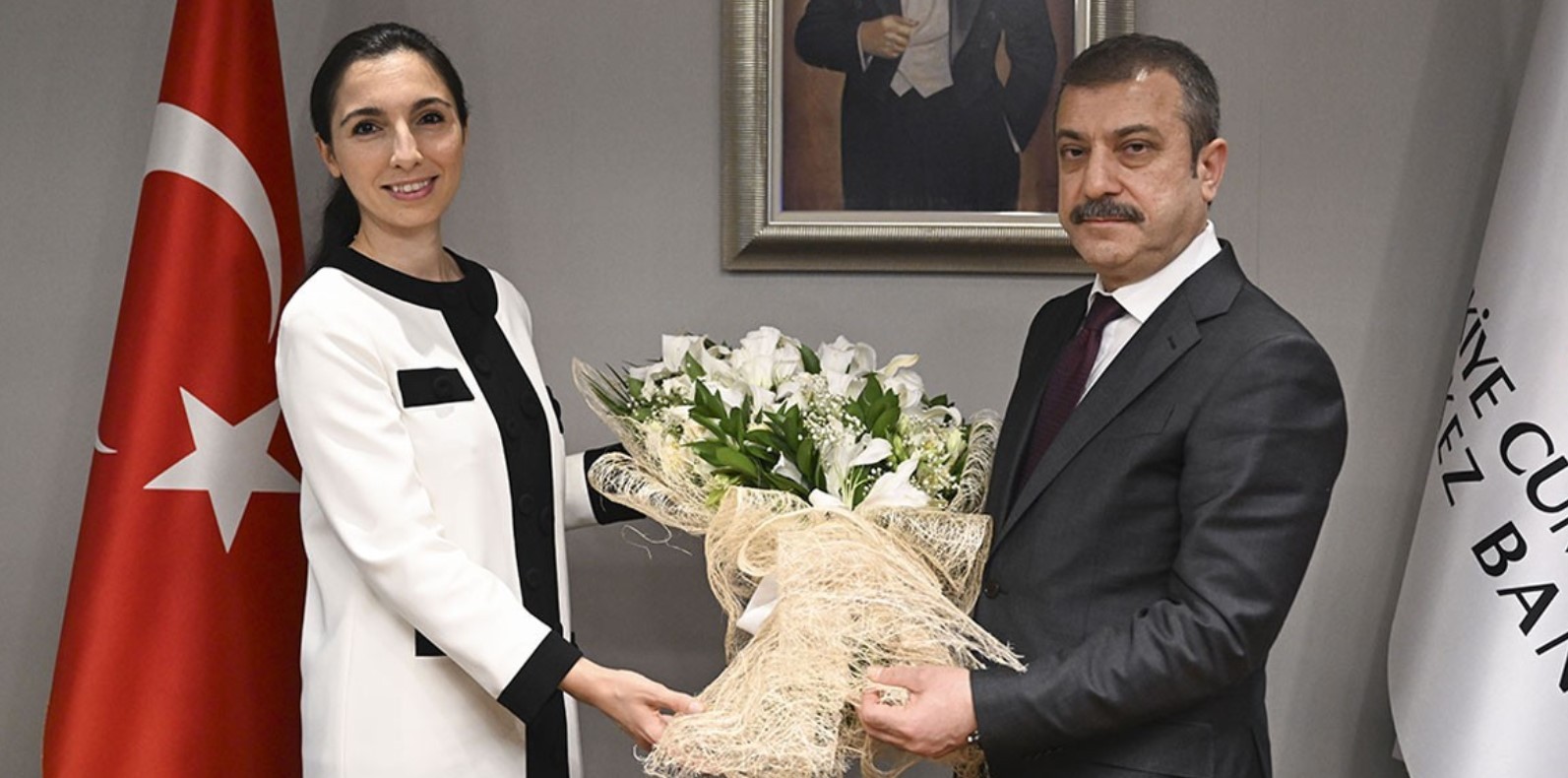 Eğer faizi çıkarmak için getirildiyse… Merkez Bankası Başkanlığı’na bir Hafize gelmiş!