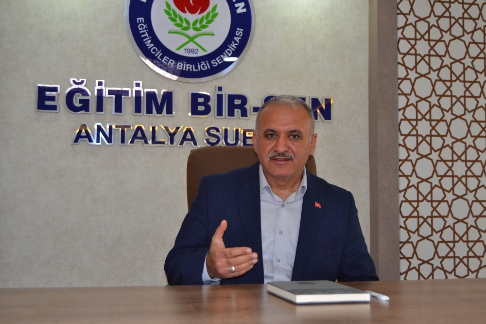 Eğitim Bir Sen Antalya Şube Başkanı Miran: 