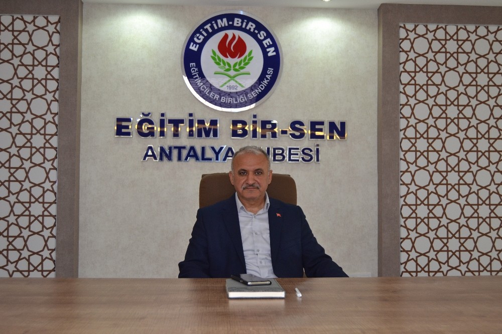 Eğitim Bir Sen Antalya Şube Başkanı Miran: “Gün birlik ve beraberlik günüdür