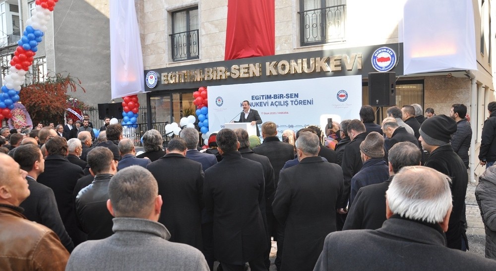 Eğitim Bir-Sen Konukevi hizmete açıldı 