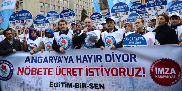 Eğitim-Bir-Sen'den MEB önünde eylem