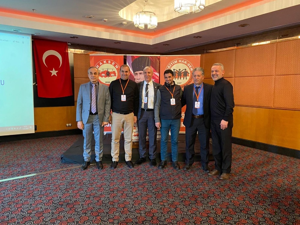 Eğitim Hak Sen Genel Başkanı Gökçek güven tazeledi 