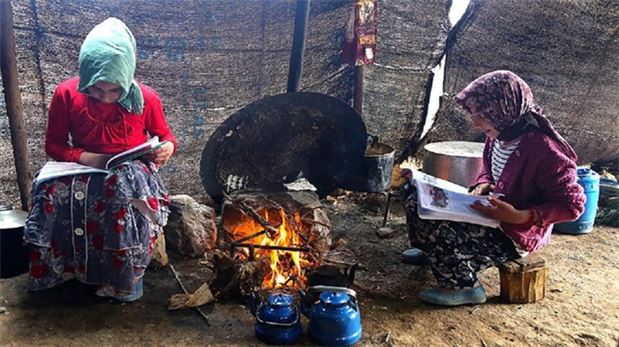Eğitim için konargöçerlikten vazgeçtiler