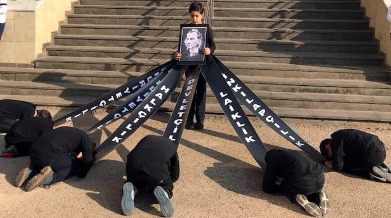 Eğitimde Batı taklidi ve sekülerizm çıkmazı: "İnsanı canavarlaştıran nedir?"