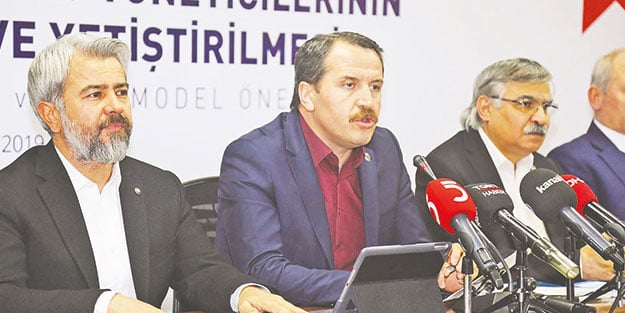 Eğitimde yöneticilik esas görev olsun