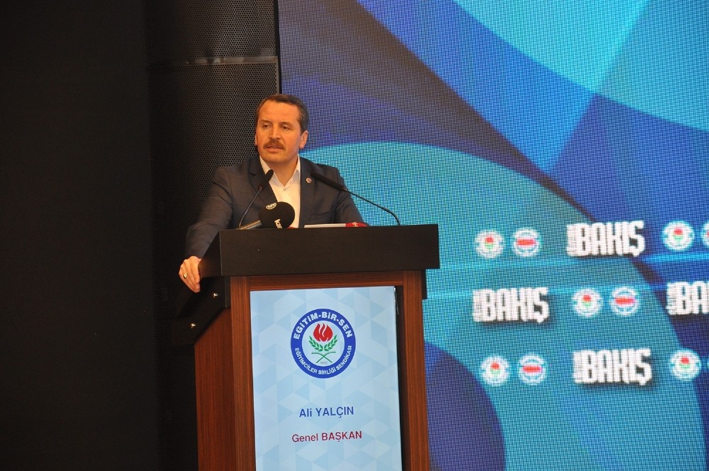 Eğitime Bakış dergisi 15. yılında yazarlar ve eğitimcilerle bir araya geldi 
