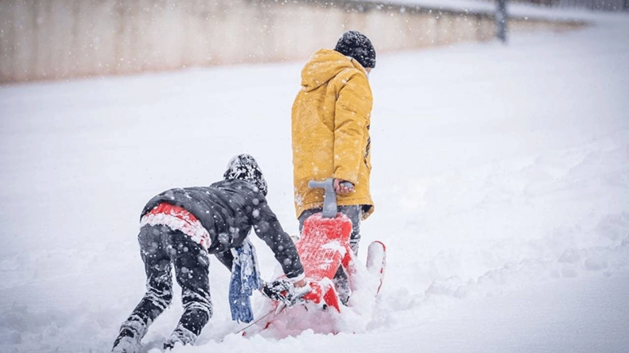 Eğitme kar arası verildi