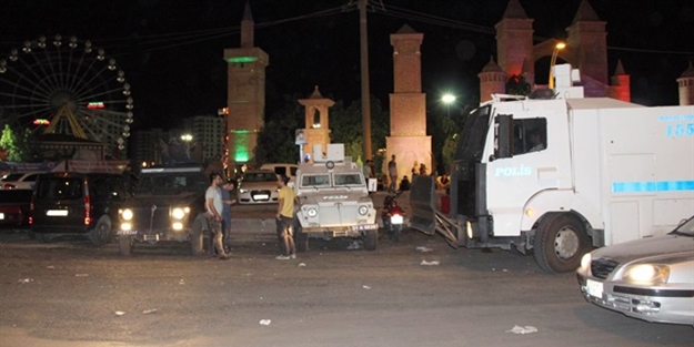 Eğlence merkezi kana bulandı