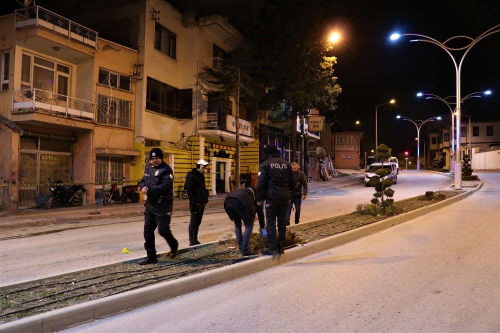 Eğlence merkezinde kavga: 1 yaralı 