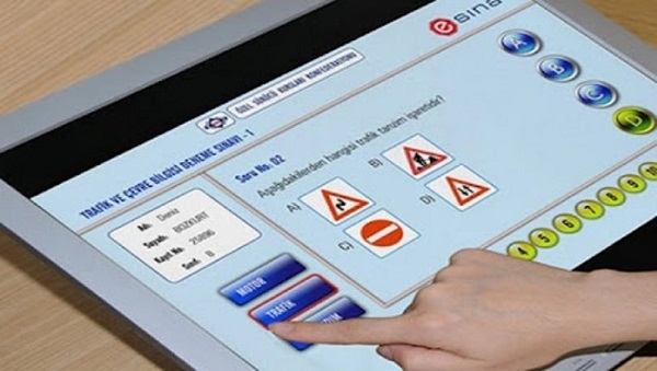 Ehliyet sınavlı animasyonlu soru sayısı kaç? Ehliyet sınavı kaç soru soruluyor?