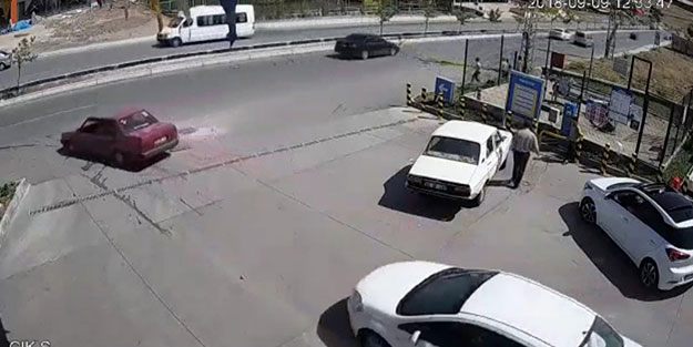 Ehliyetsiz sürücü 10 yaşındaki çocuğa çarparak olay yerinden kaçtı