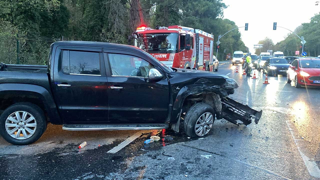 Ehliyetsiz sürücü trafikte terör estirdi