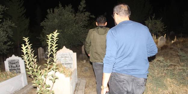 Ekipler gece yarısı mezarlıkta 'bebek' aradı