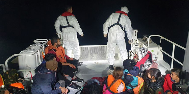 Ekipleri harekete geçiren ihbar! 20 göçmen kurtarıldı