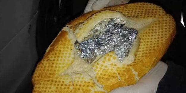 Ekmeğin içinden çıktı
