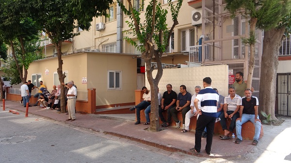 Ekmek almaya giderken ölmüştü! Küçük çocuk köpek yüzünden mi öldü?