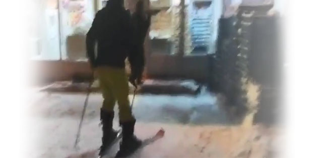 Ekmek almaya böyle gitti! Sosyal medyada gündem oldu