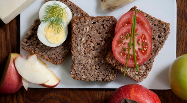 'Ekmeksiz diyet' hatasına düşerseniz bakın neler ...