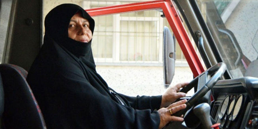 'Ekmeksiz yaşanır ama vatansız yaşanmaz'