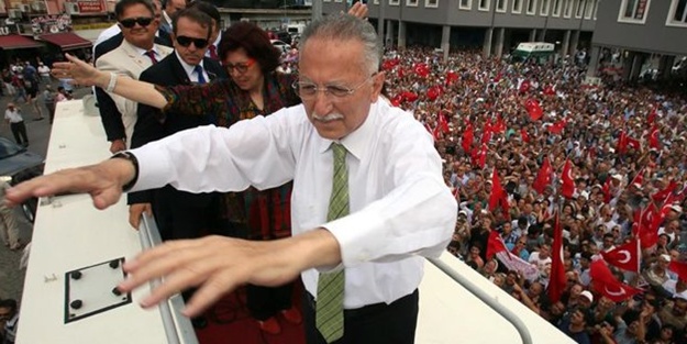 Ekmeleddin İhsanoğlu IŞİD diyemedi