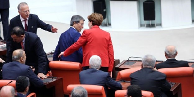 Akşener ısrar etti, Ekmel geri çevirdi