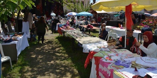 Ekolojik pazar, ev hanımlarına gelir kapısı oldu