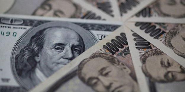 Ekonomide en büyükler liginde! O ülkenin parası dolar karşısında resmen eridi!