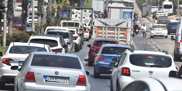 Ekonomik kriz yaşayan Bodrumlular ibadet aşkı ile yollara döküldü!