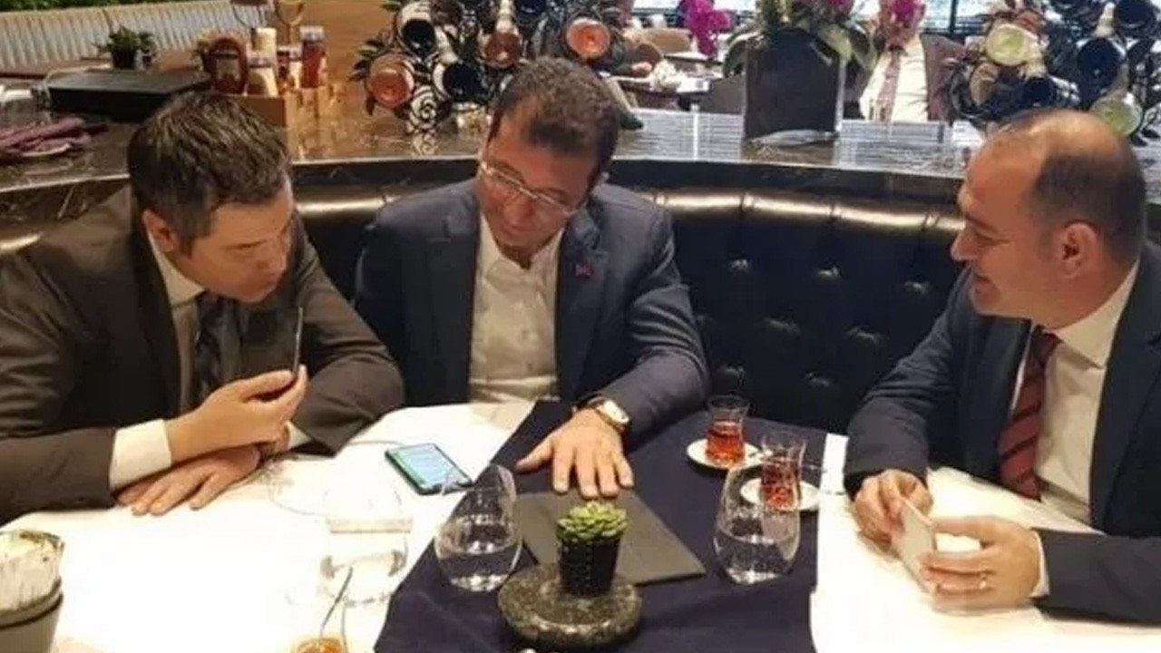 Ekrem, 10 milyarlık otobüs ihalesini ona peşkeş çekmişti! Karabat bakın nasıl provokatörlük yaptı!