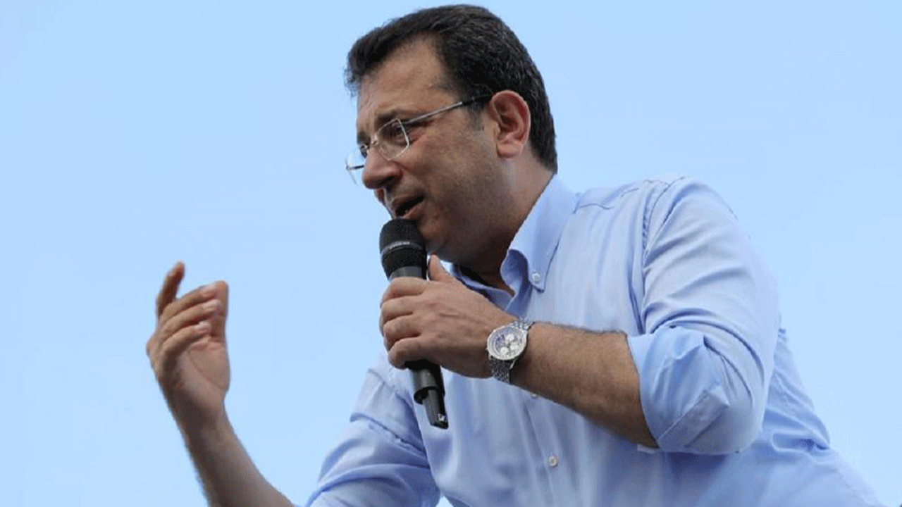 Ekrem sosyal medyada alay konusu oldu