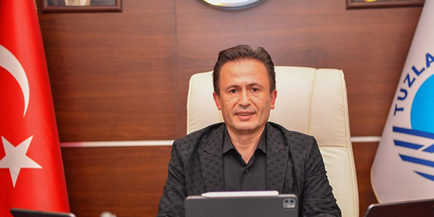 Ekrem İmamoğlu'nun 'süt dağıtma' şovu: Vatandaşın parası bakın nasıl 'israf' ediliyor!