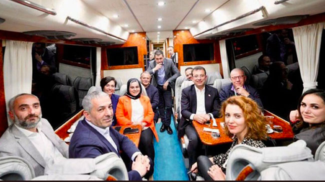 Ekrem İmamson’un otobüsündeki “medya maydanozları”