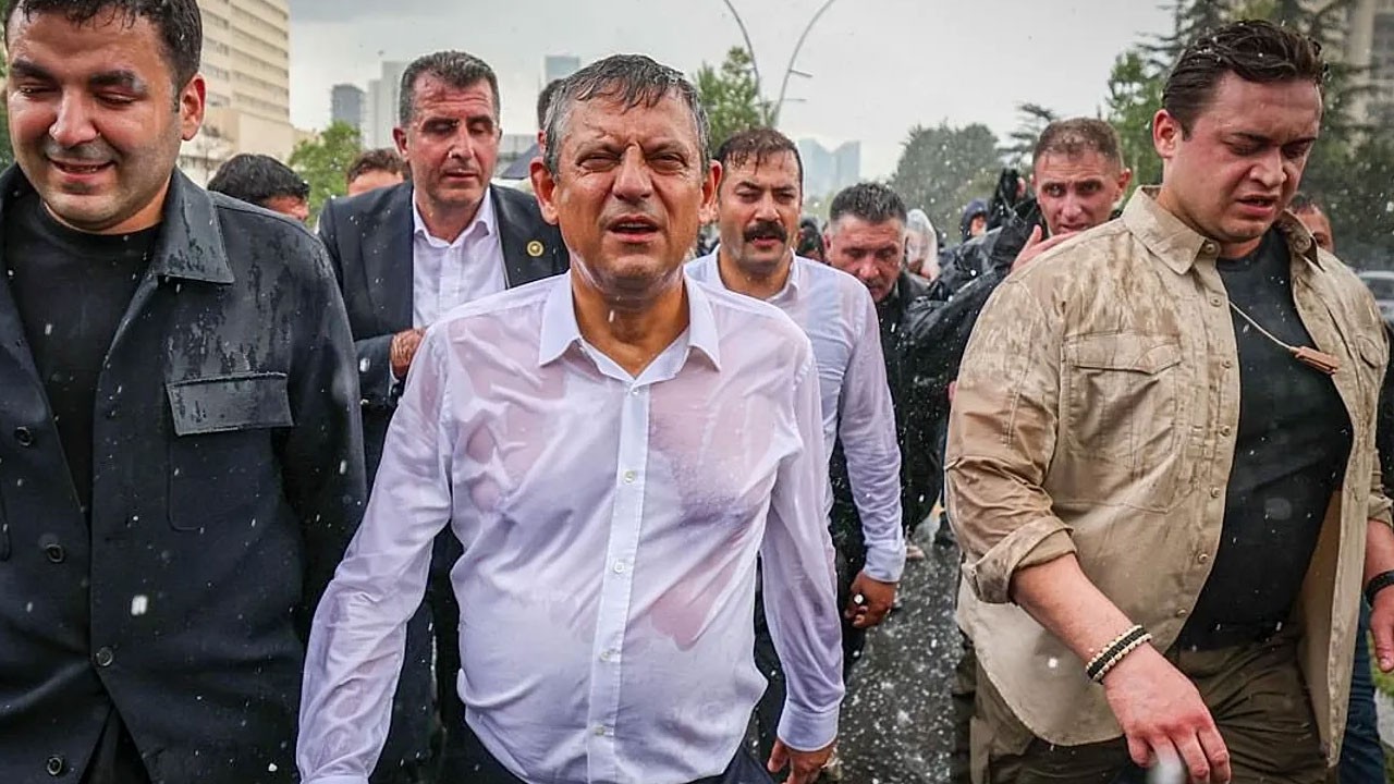 Ekrem talimat verdi, Özgür ekibi topladı