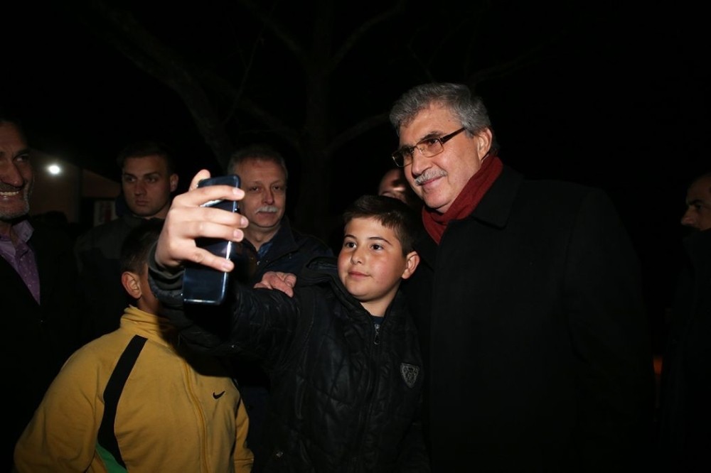 Ekrem Yüce Geyve’de ziyaretlerine devam etti 