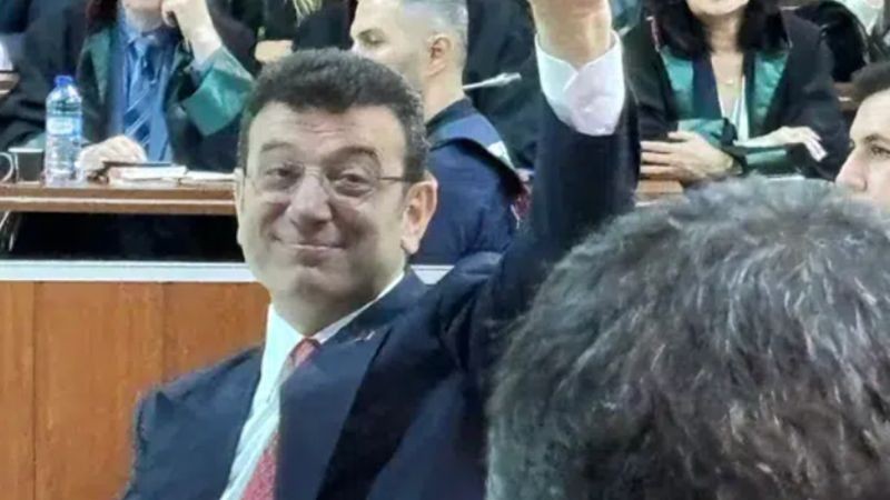 Ekrem’de utanma yok! ‘Öğrenim durumunuz ne? Sorusuna bakın ne cevap verdi