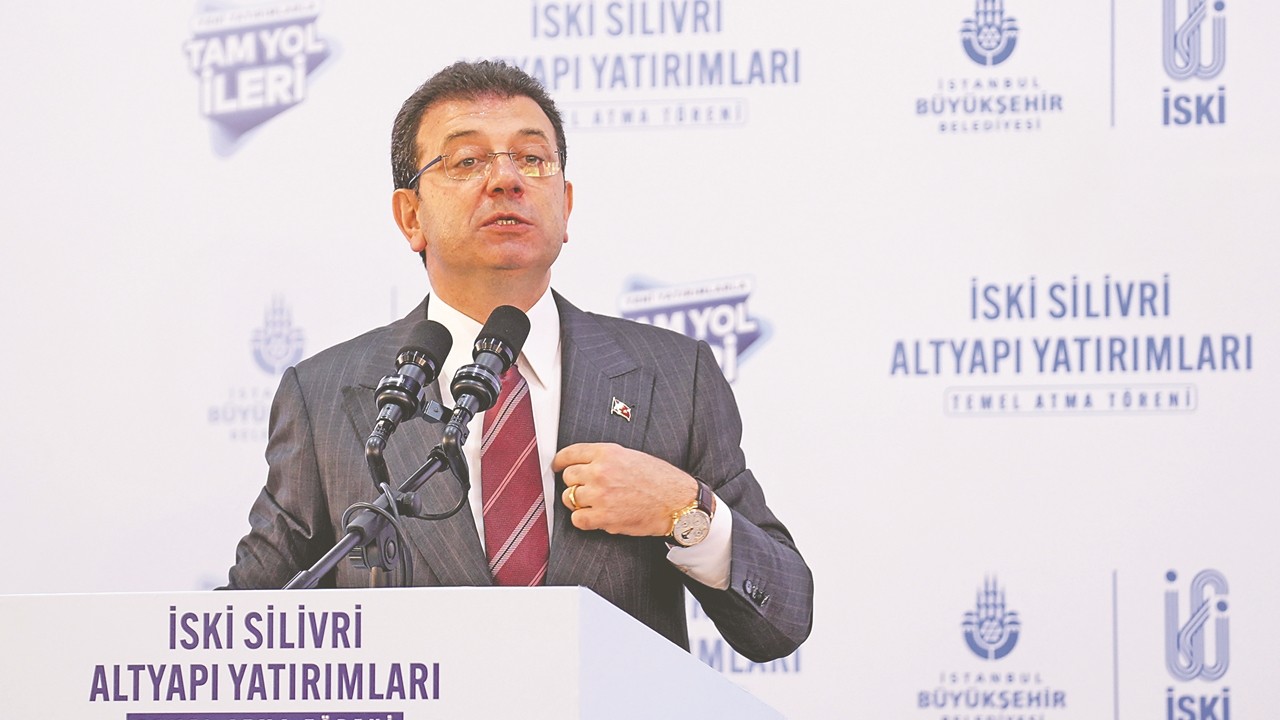 Ekrem’den sapkınlığa alıştırma seansı