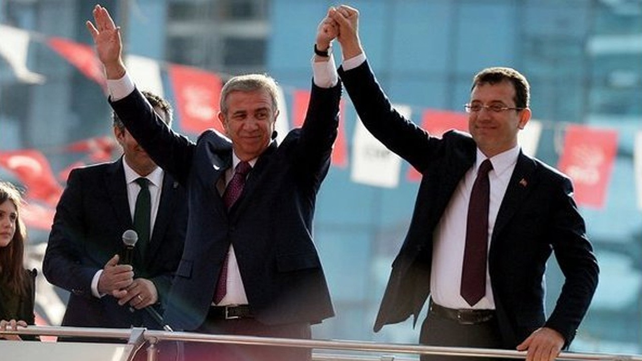 Ekrem’in Çağlayan Adliye kuşatmasında "Silivri’yi kapatalım" diyen Mansur’a kapak! "Allah akıl fikir versin"