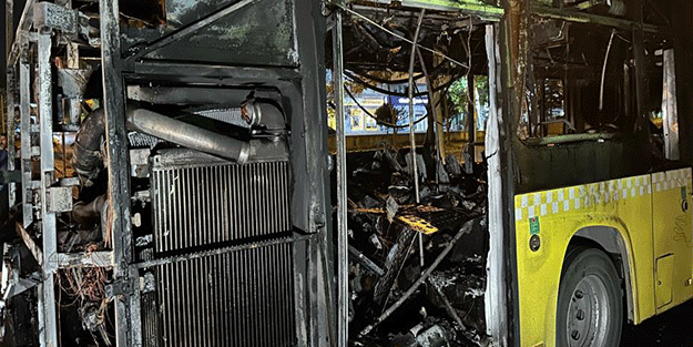 Ekrem'in İETT'si alev aldı!