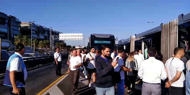 Ekrem’in İstanbul’a armağanı! Metrobüs değil çilebüs