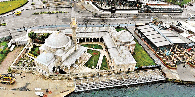 Ekrem’in rezaletine Mimarlar Odası bile sahip çıkmadı