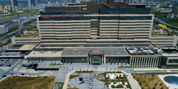 Ekrem'in yolunu yapmadığı Başakşehir Çam ve Sakura Şehir Hastanesi 3 yılda 10 milyon hastaya şifa dağıttı
