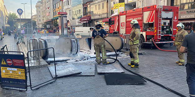 Ekrem'in yönetimindeki İstanbul bunu da gördü! Metronun yürüyen merdiveninde yangın