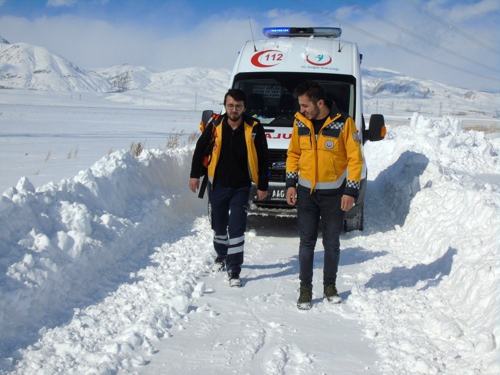 Eksi 20 derecede 5 saatlik hasta kurtarma operasyonu 