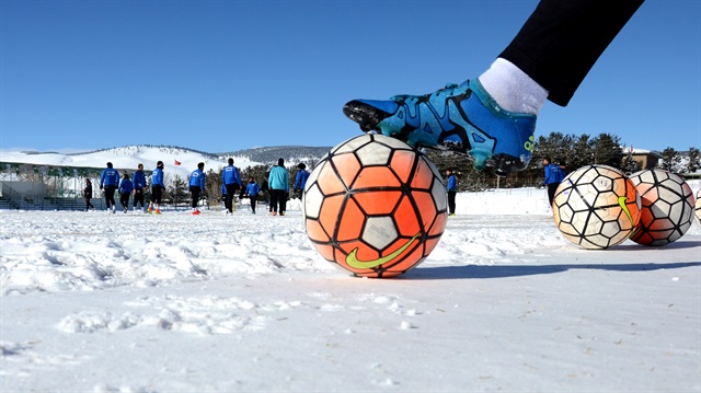 Eksi 20 derecede şampiyonluk mücadelesi